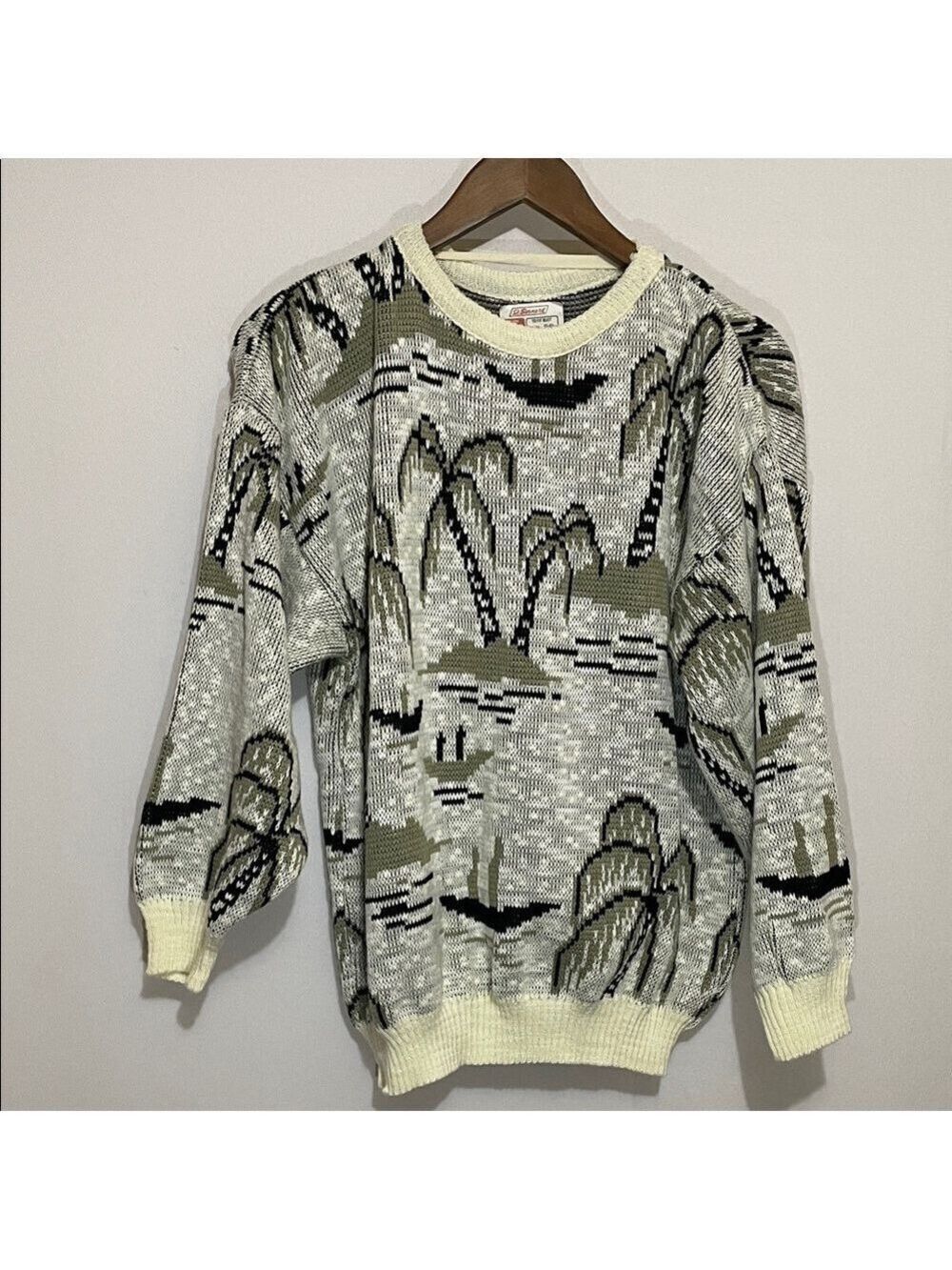 NWOT Vintage St. Bernard Women’s Crew Neck Sweater